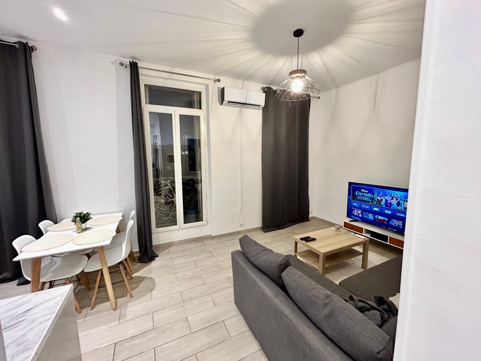 Lumineux 2 Pieces - Centre-Ville Climatise - Netflix Prime Canal - Bien Place Marseilles Exterior foto